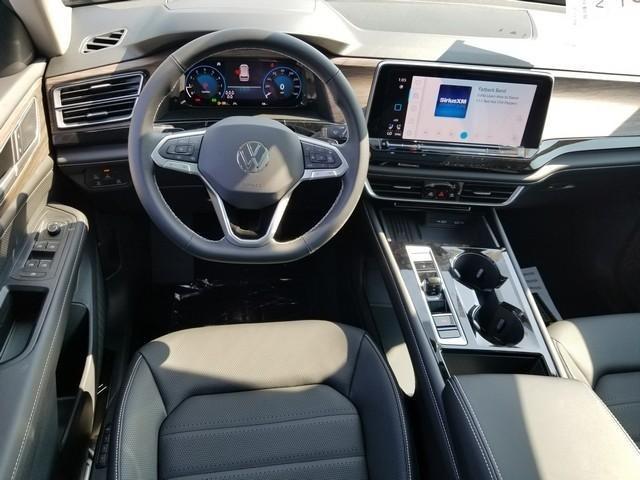 new 2025 Volkswagen Atlas car, priced at $49,738