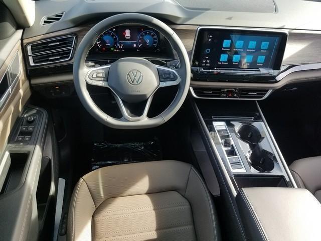 new 2025 Volkswagen Atlas car, priced at $50,336