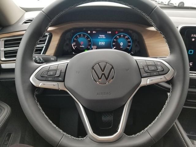 new 2025 Volkswagen Atlas car, priced at $44,783