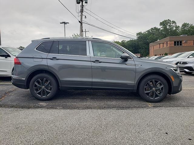 new 2024 Volkswagen Tiguan car, priced at $35,255