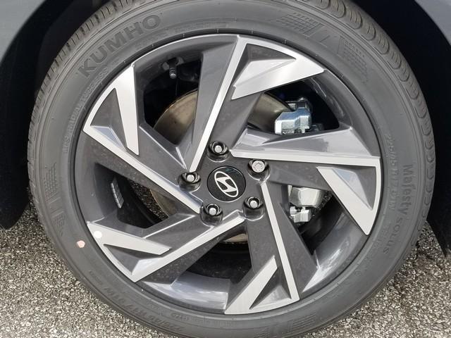 new 2025 Hyundai Elantra car, priced at $24,390