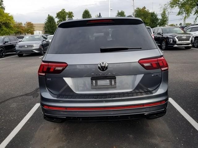 new 2024 Volkswagen Tiguan car, priced at $37,111