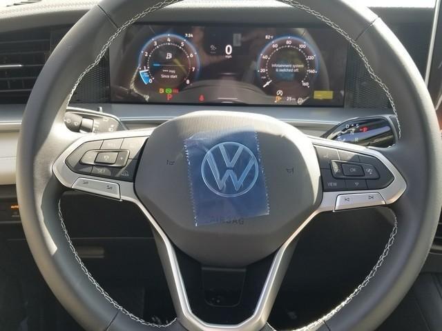 new 2025 Volkswagen Tiguan car, priced at $38,287