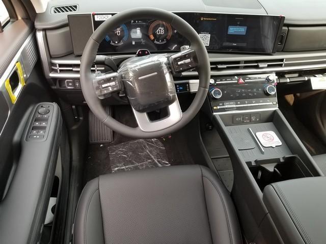 new 2025 Hyundai Santa Fe car, priced at $39,597