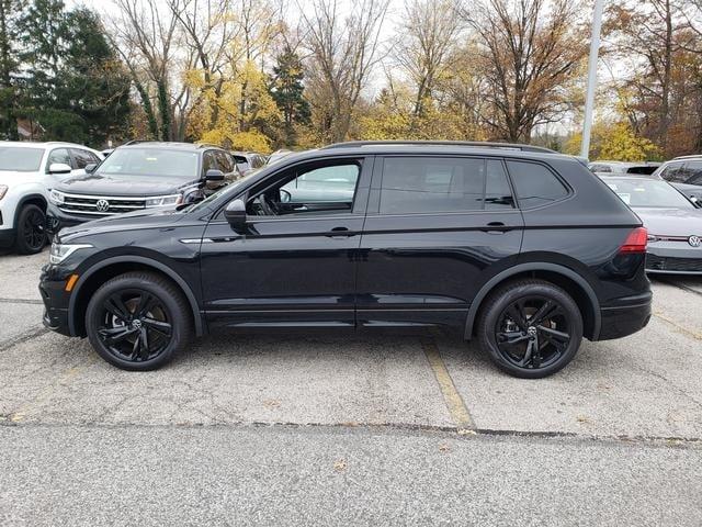 new 2024 Volkswagen Tiguan car, priced at $37,632