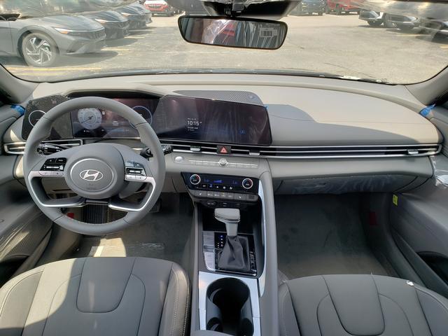 new 2025 Hyundai Elantra car, priced at $26,766