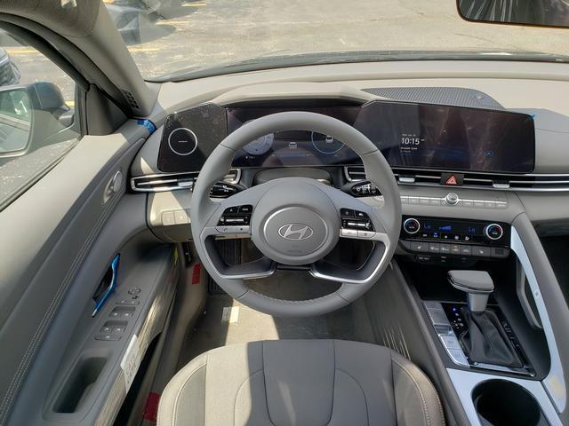 new 2025 Hyundai Elantra car, priced at $26,766