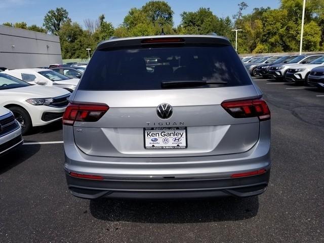 new 2024 Volkswagen Tiguan car, priced at $33,608