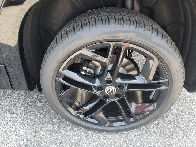 new 2025 Volkswagen Tiguan car, priced at $37,850