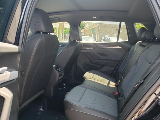 new 2025 Volkswagen Tiguan car, priced at $37,850