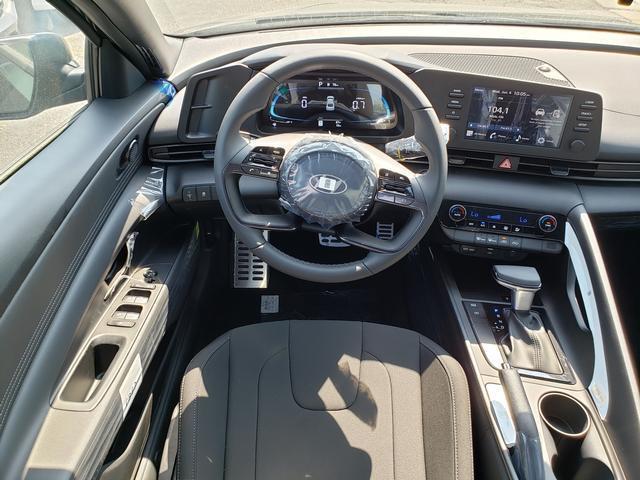 new 2025 Hyundai Elantra car, priced at $24,352