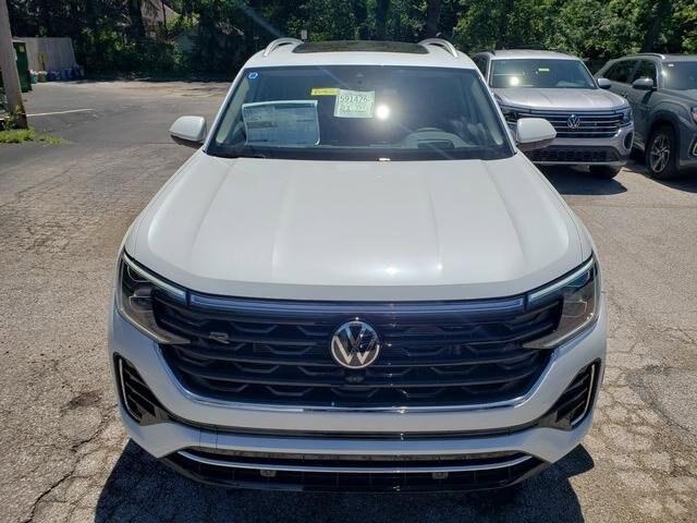 new 2024 Volkswagen Atlas car, priced at $54,616