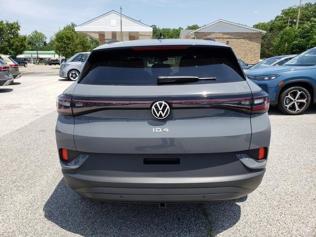new 2025 Volkswagen ID.4 car, priced at $49,579