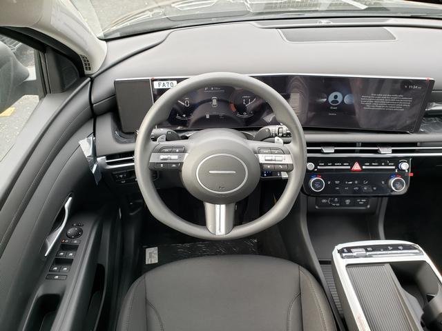 new 2026 Hyundai TUCSON Hybrid car, priced at $35,279