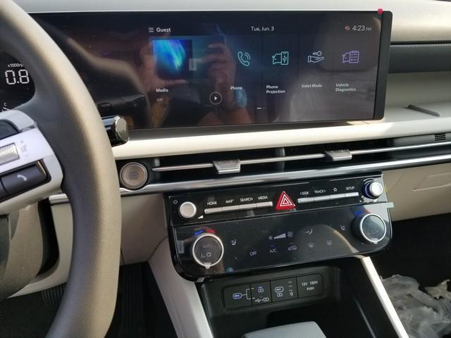 new 2025 Hyundai Tucson car, priced at $32,001