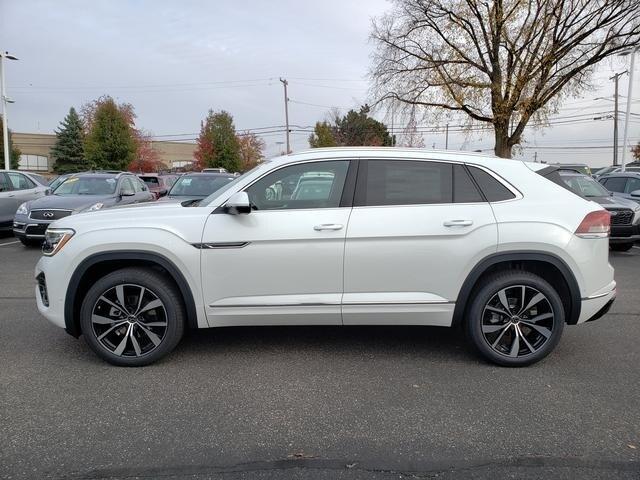 new 2025 Volkswagen Atlas Cross Sport car, priced at $53,428