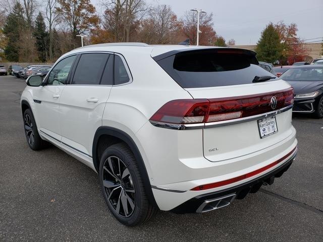 new 2025 Volkswagen Atlas Cross Sport car, priced at $53,428