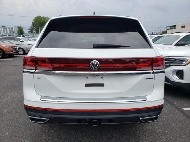 new 2024 Volkswagen Atlas car, priced at $45,240