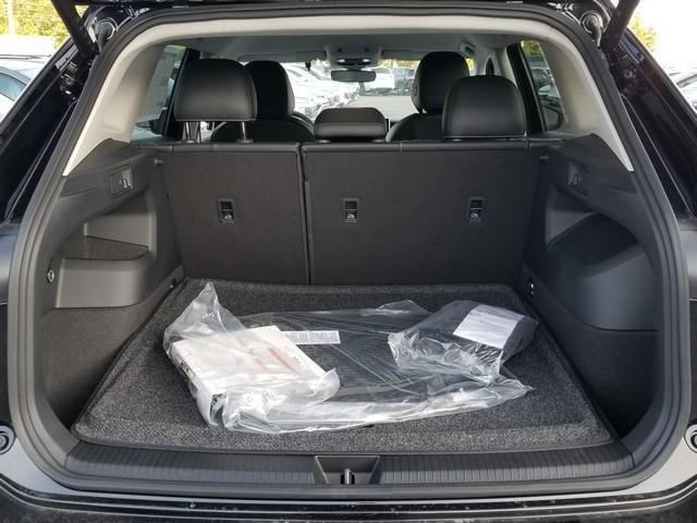 new 2025 Volkswagen Tiguan car, priced at $34,311