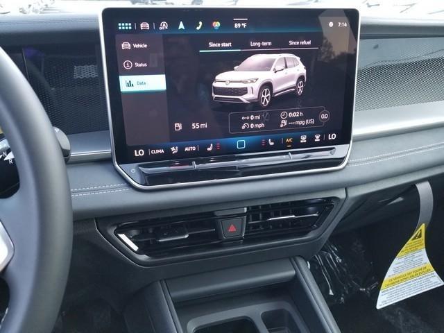new 2025 Volkswagen Tiguan car, priced at $33,225