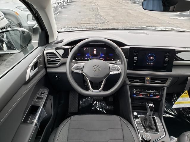 new 2026 Volkswagen Taos car
