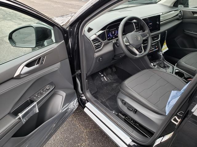 new 2026 Volkswagen Taos car