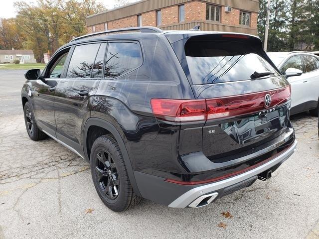 new 2025 Volkswagen Atlas car, priced at $47,163