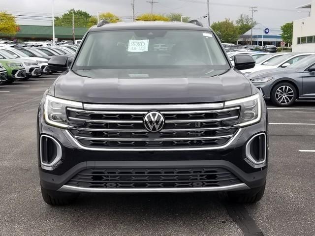 new 2025 Volkswagen Atlas car, priced at $45,295