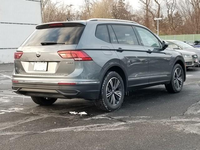 new 2024 Volkswagen Tiguan car, priced at $34,708