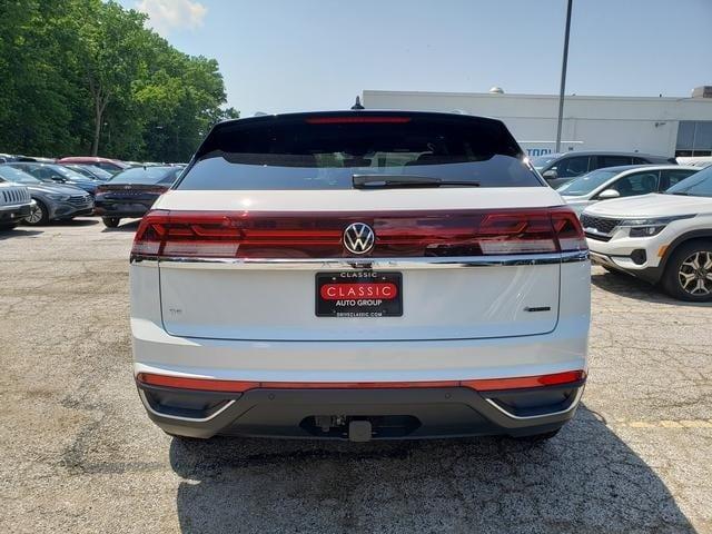 new 2025 Volkswagen Atlas Cross Sport car, priced at $45,921