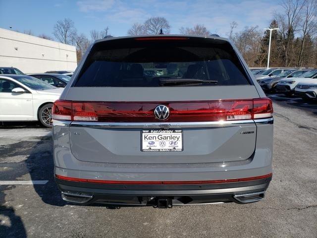new 2025 Volkswagen Atlas car