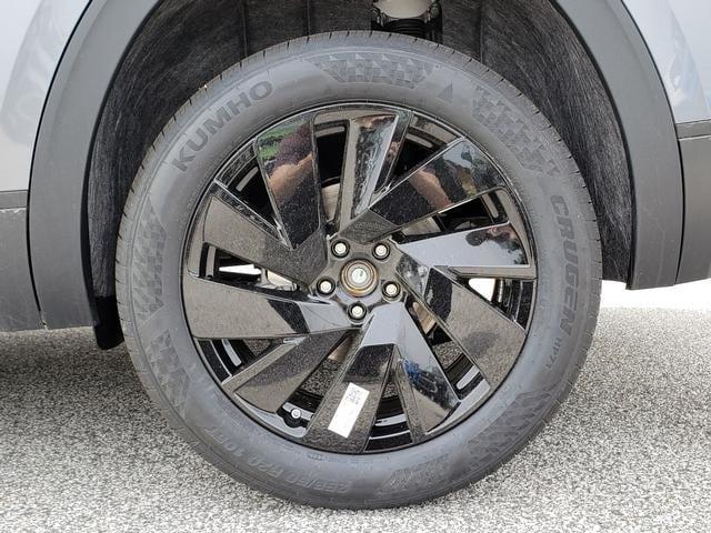 new 2025 Volkswagen Atlas car, priced at $46,327