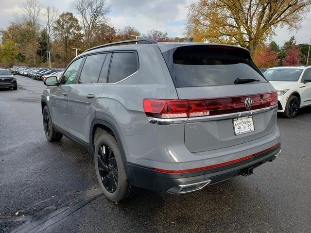 new 2025 Volkswagen Atlas car, priced at $45,150