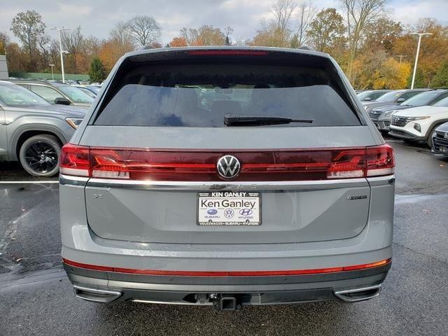 new 2025 Volkswagen Atlas car, priced at $45,150