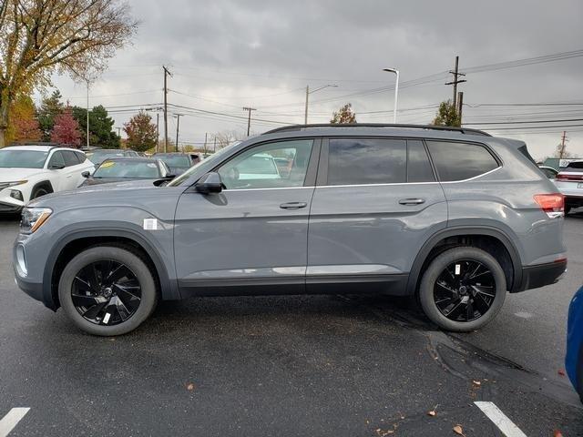 new 2025 Volkswagen Atlas car, priced at $45,150