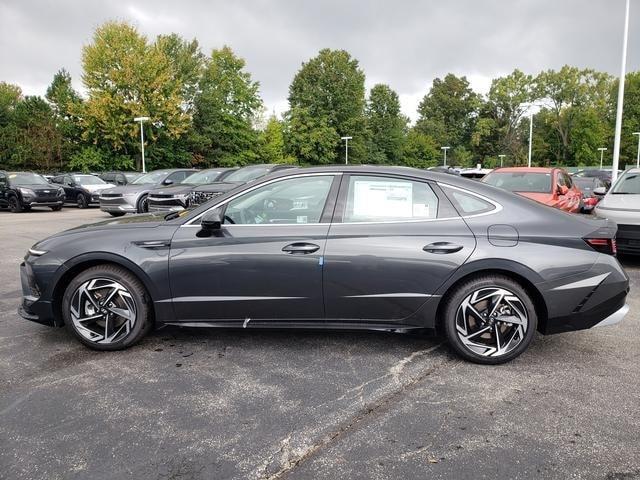 new 2025 Hyundai Sonata car, priced at $32,510