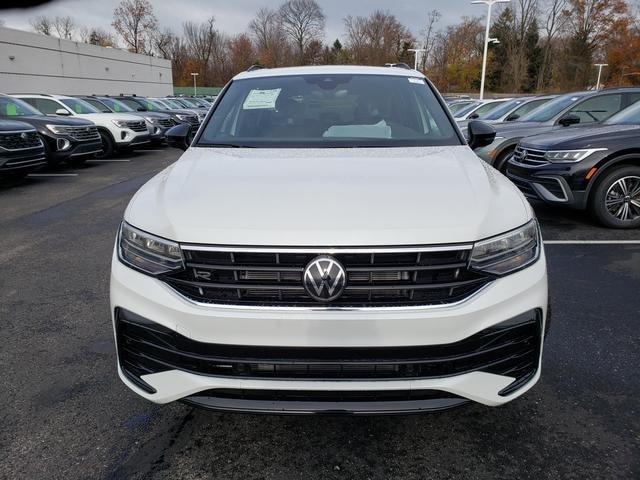 new 2024 Volkswagen Tiguan car, priced at $37,663