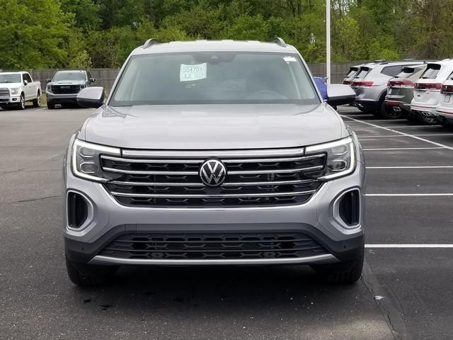new 2025 Volkswagen Atlas car, priced at $45,295
