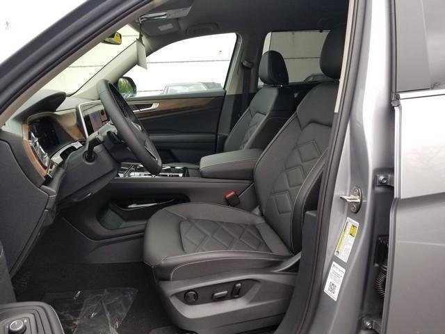 new 2025 Volkswagen Atlas car, priced at $45,295