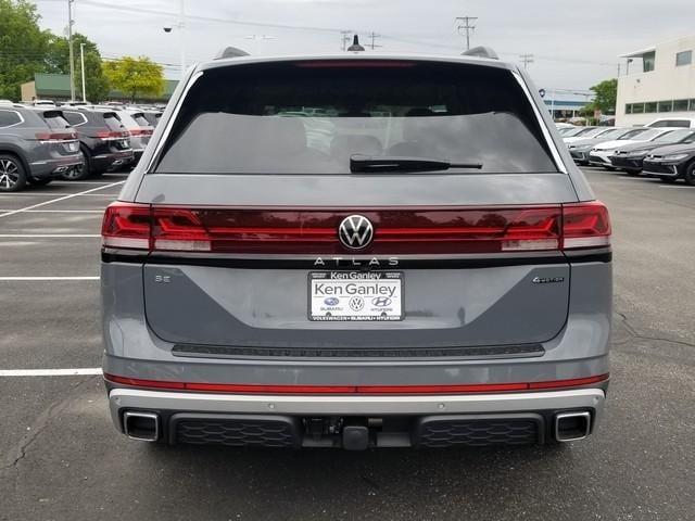 new 2025 Volkswagen Atlas car, priced at $48,380