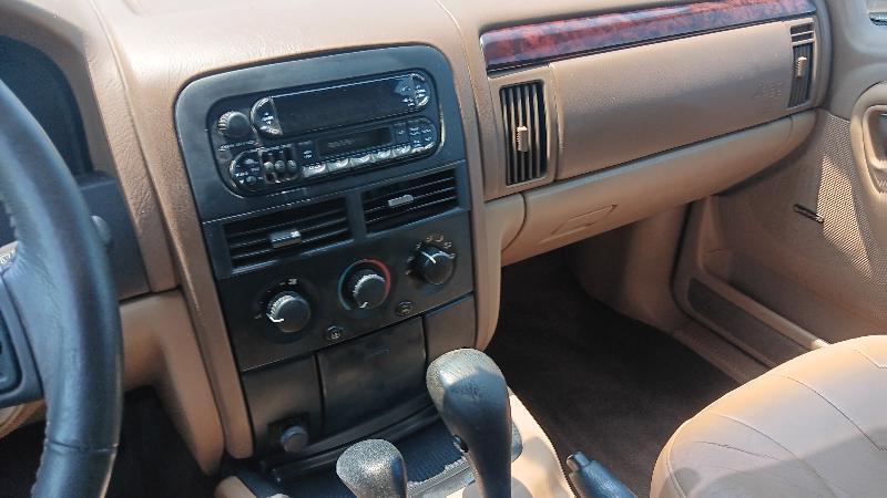 used 2000 Jeep Grand Cherokee car, priced at $3,850