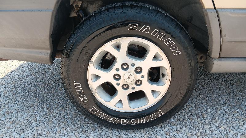 used 2000 Jeep Grand Cherokee car, priced at $3,850