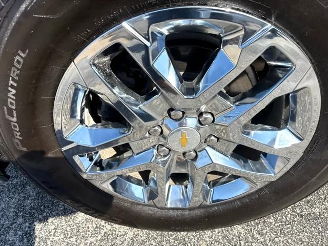 used 2022 Chevrolet Traverse car, priced at $19,850