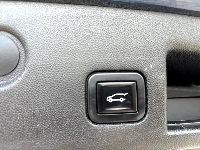 used 2019 Chevrolet Equinox car, priced at $18,500