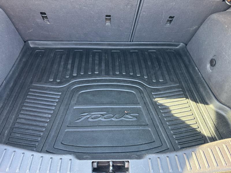 used 2013 Ford Focus car, priced at $5,750