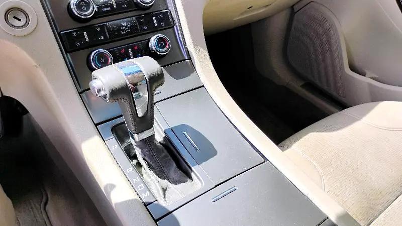 used 2010 Ford Taurus car, priced at $6,895
