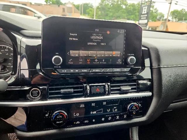 used 2022 Nissan Pathfinder car, priced at $24,900
