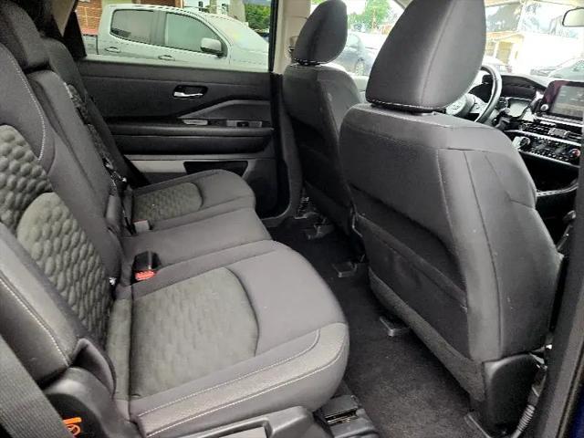 used 2022 Nissan Pathfinder car, priced at $24,900