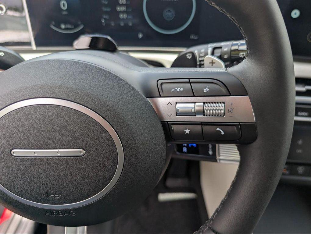 new 2025 Hyundai Tucson car, priced at $41,998