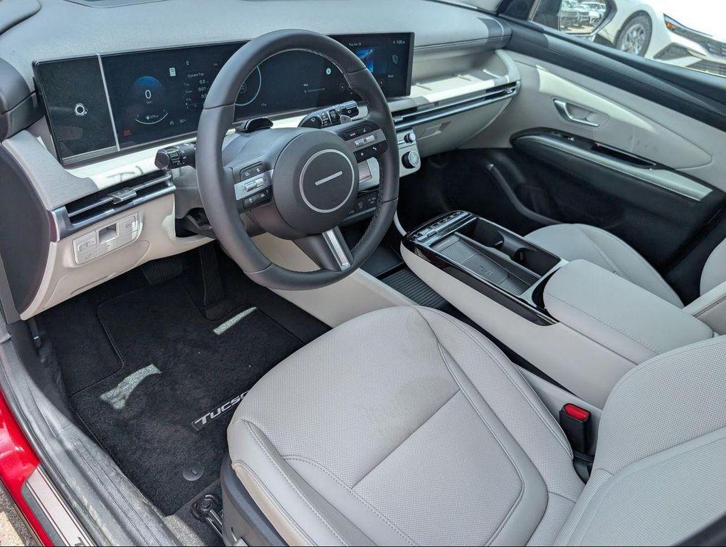 new 2025 Hyundai Tucson car, priced at $41,998